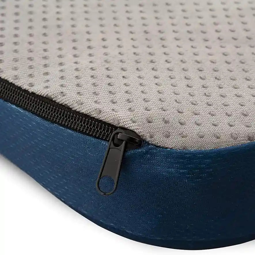 Détail de la housse lavable et fermeture éclair du coussin ergonomique coccyx