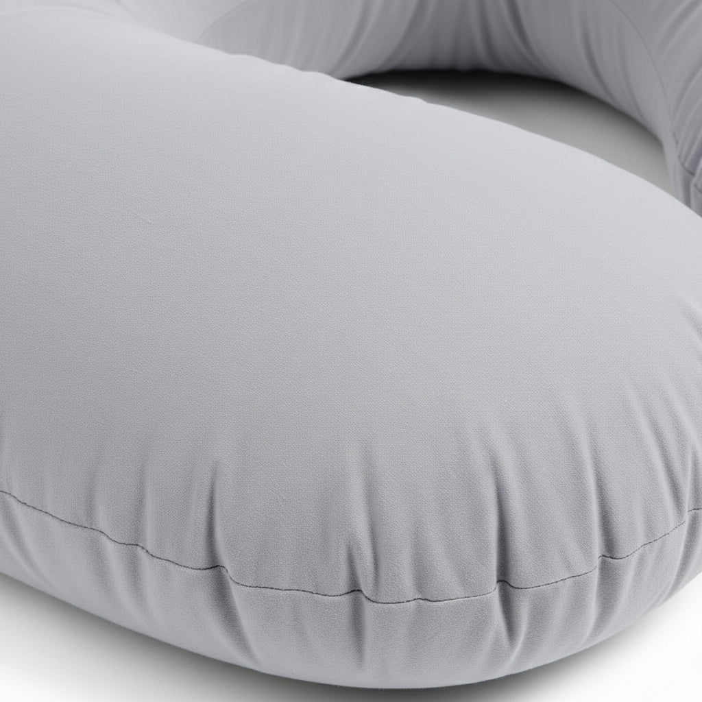 Détail housse coton coussin grossesse MaterniCare, texture douce