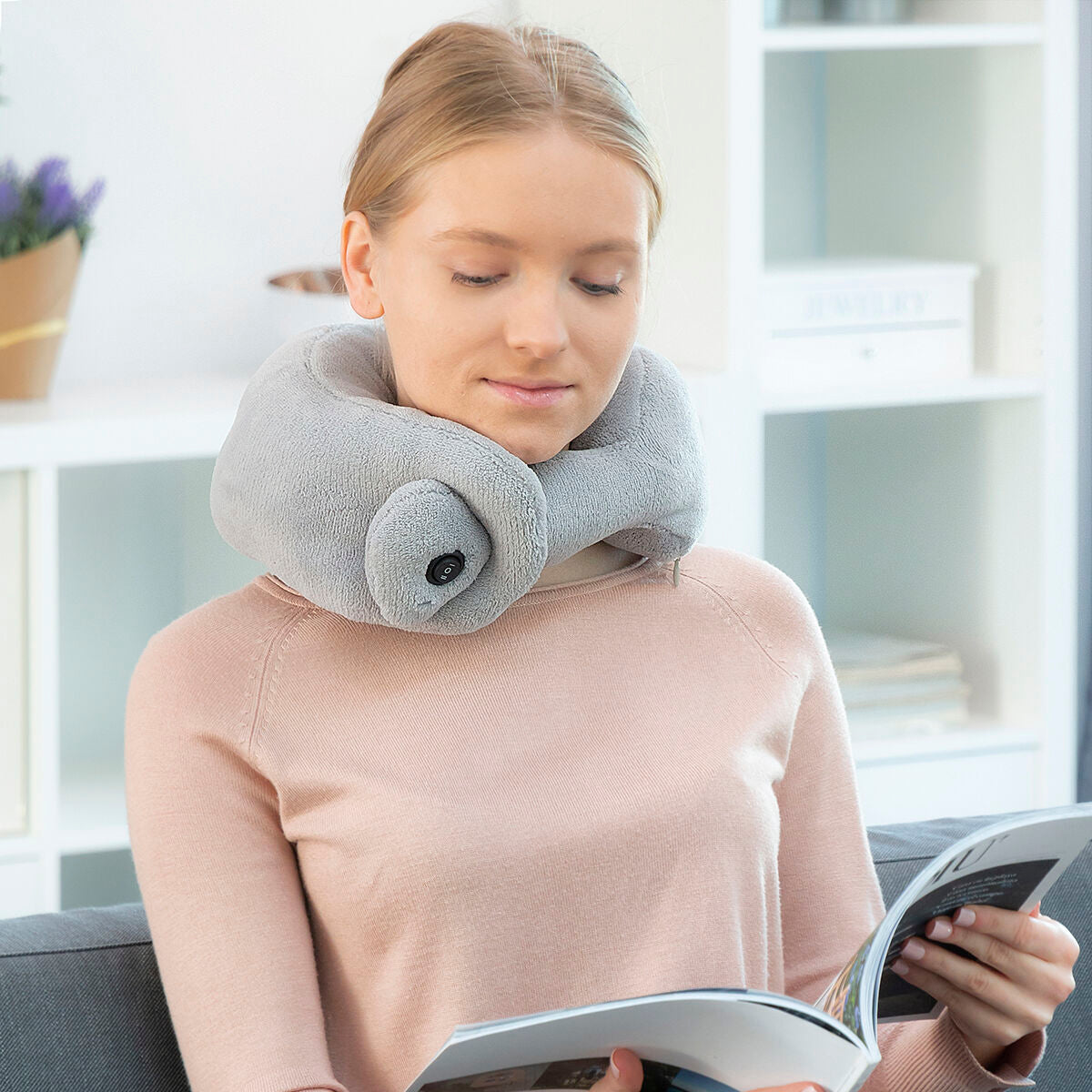 Shoulder and Neck Heating Pad: Professional Massage with Therapeutic Heat