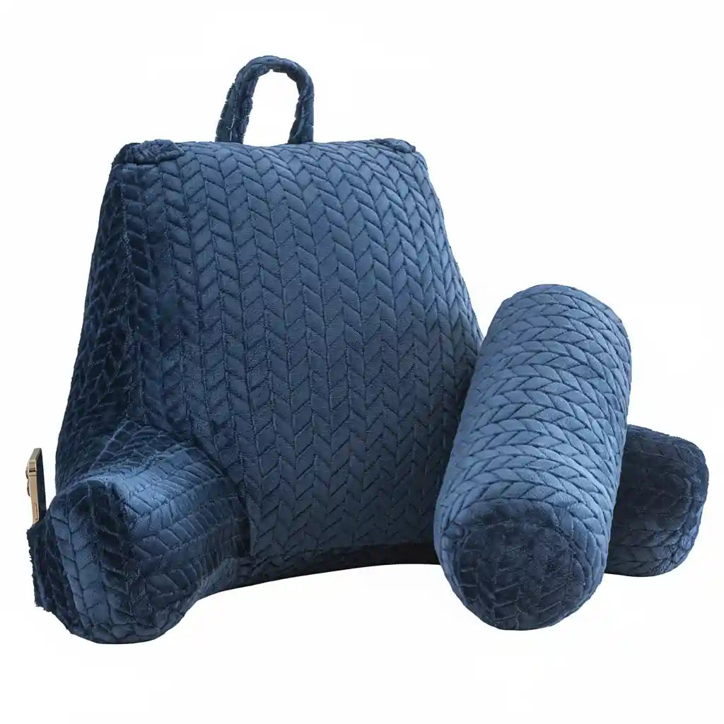 Détail du coussin de lecture bleu avec poignée de transport