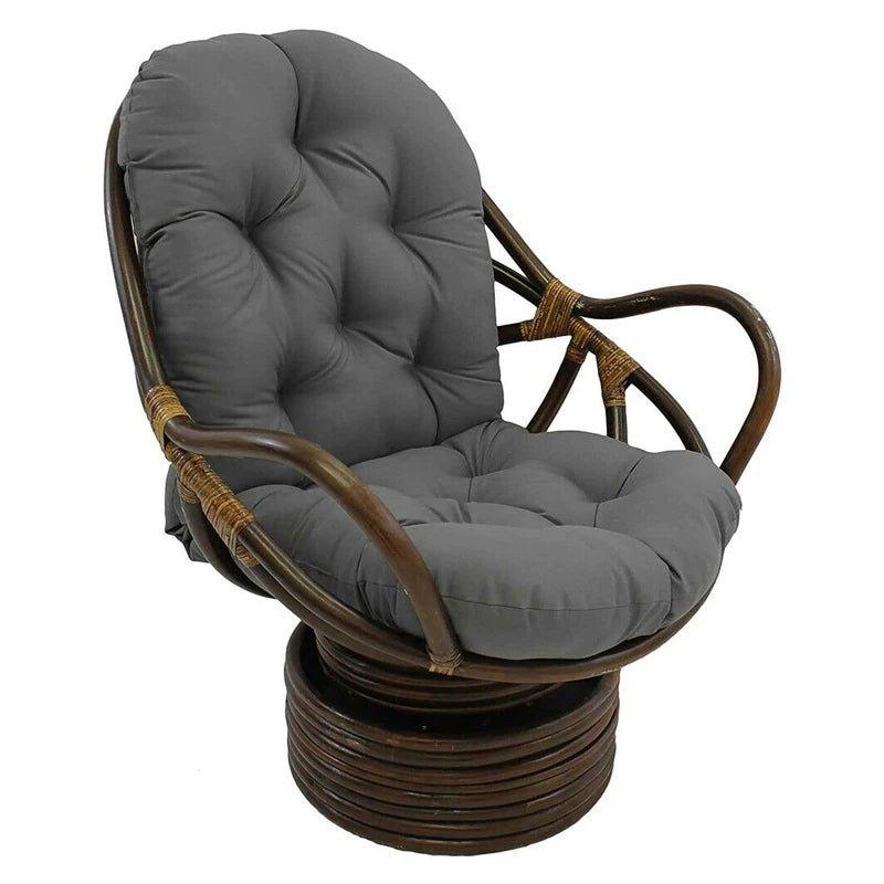 Coussin de fauteuil en osier OutdoorZen™ gris, conçu pour un soutien ergonomique et un confort optimal en extérieur.