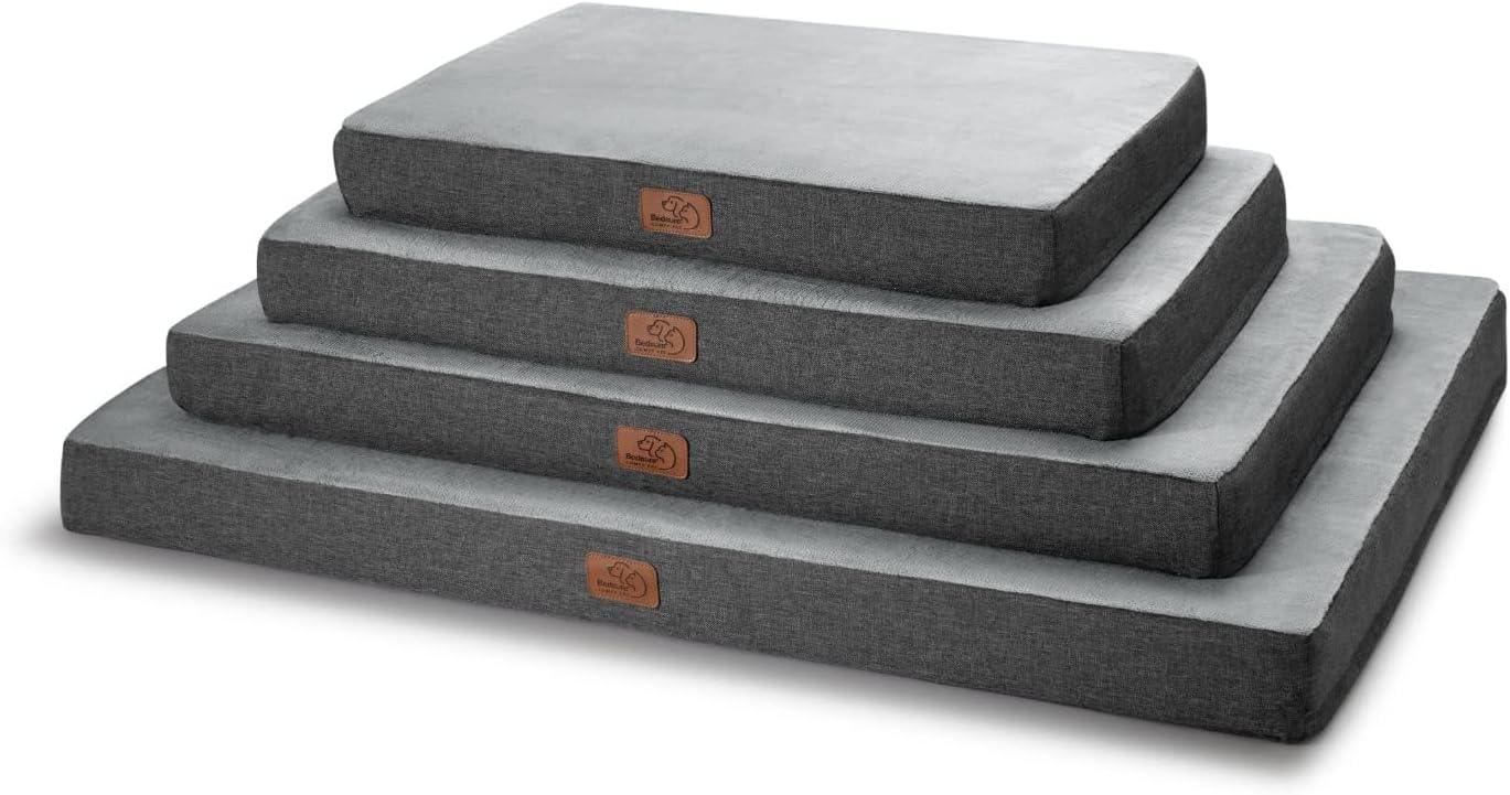 Les différentes tailles du coussin orthopédique pour bouledogue français empilées.