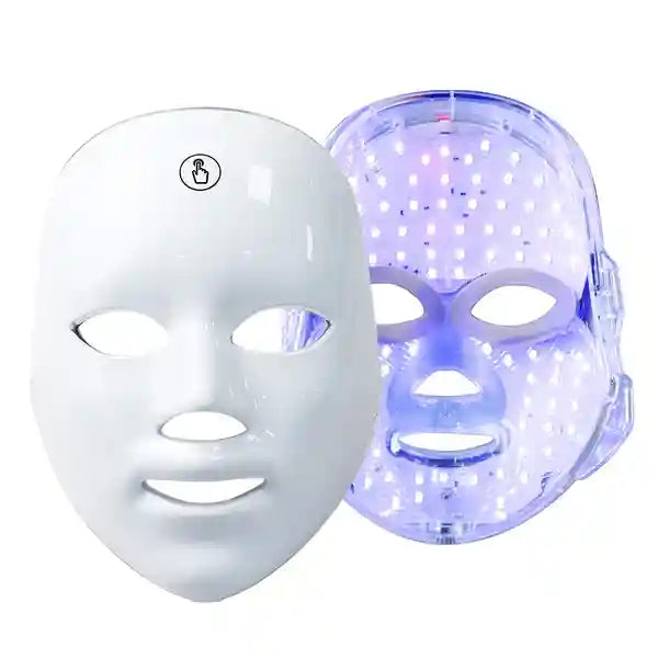 Masque de photothérapie SpectraMask Pro™, montrant sa structure et les LEDs en action avec la lumière bleue purifiante.